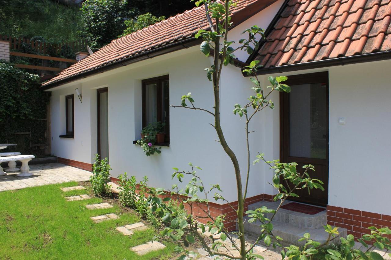 Domek Praha - Zbraslav, U Zamku Екстериор снимка
